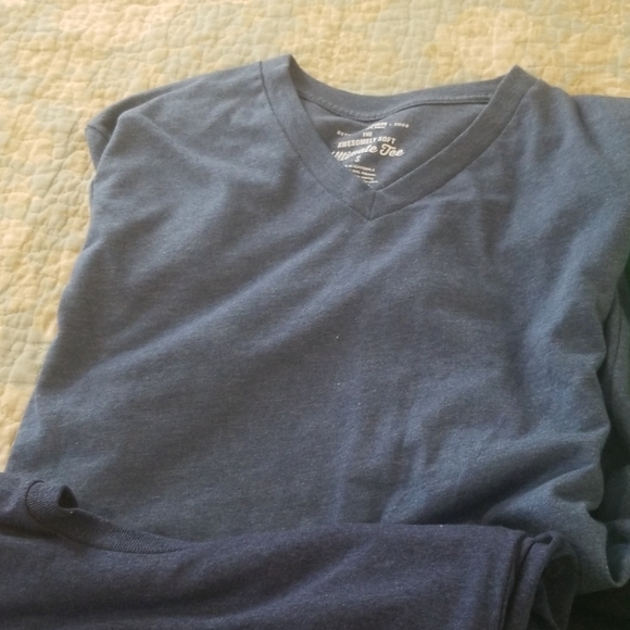 Men's T-shirt Bundle. Size S. - Picture 8 of 8